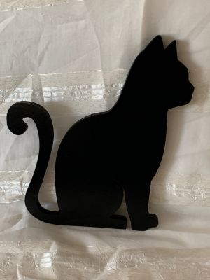 wood   sihlouette  fat cat 